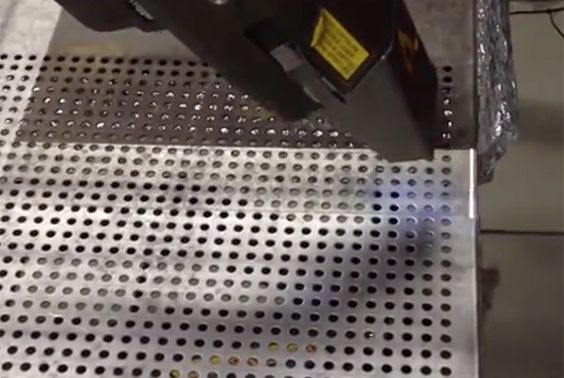 Laser-Cleaning-Baking-Tray